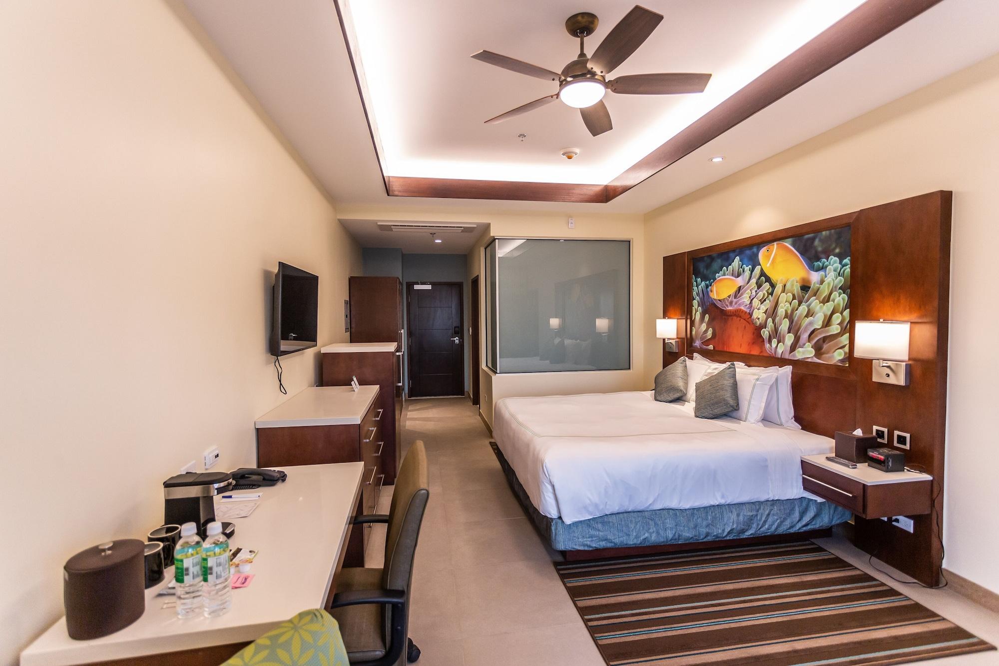 เซิร์ฟรีเดอร์ รีสอร์ต โฮเต็ล Hotel ไซปัน ภายนอก รูปภาพ