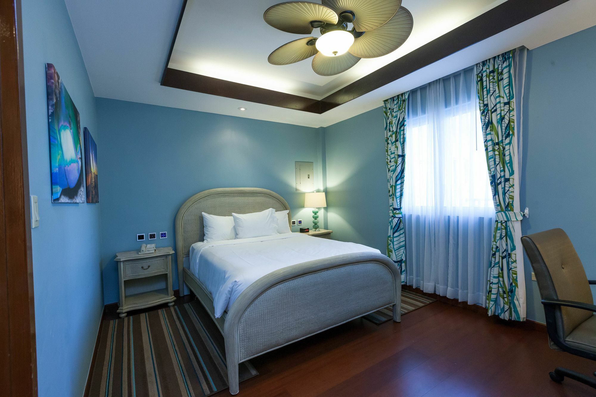 เซิร์ฟรีเดอร์ รีสอร์ต โฮเต็ล Hotel ไซปัน ภายนอก รูปภาพ