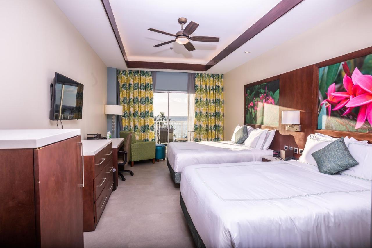 เซิร์ฟรีเดอร์ รีสอร์ต โฮเต็ล Hotel ไซปัน ภายนอก รูปภาพ